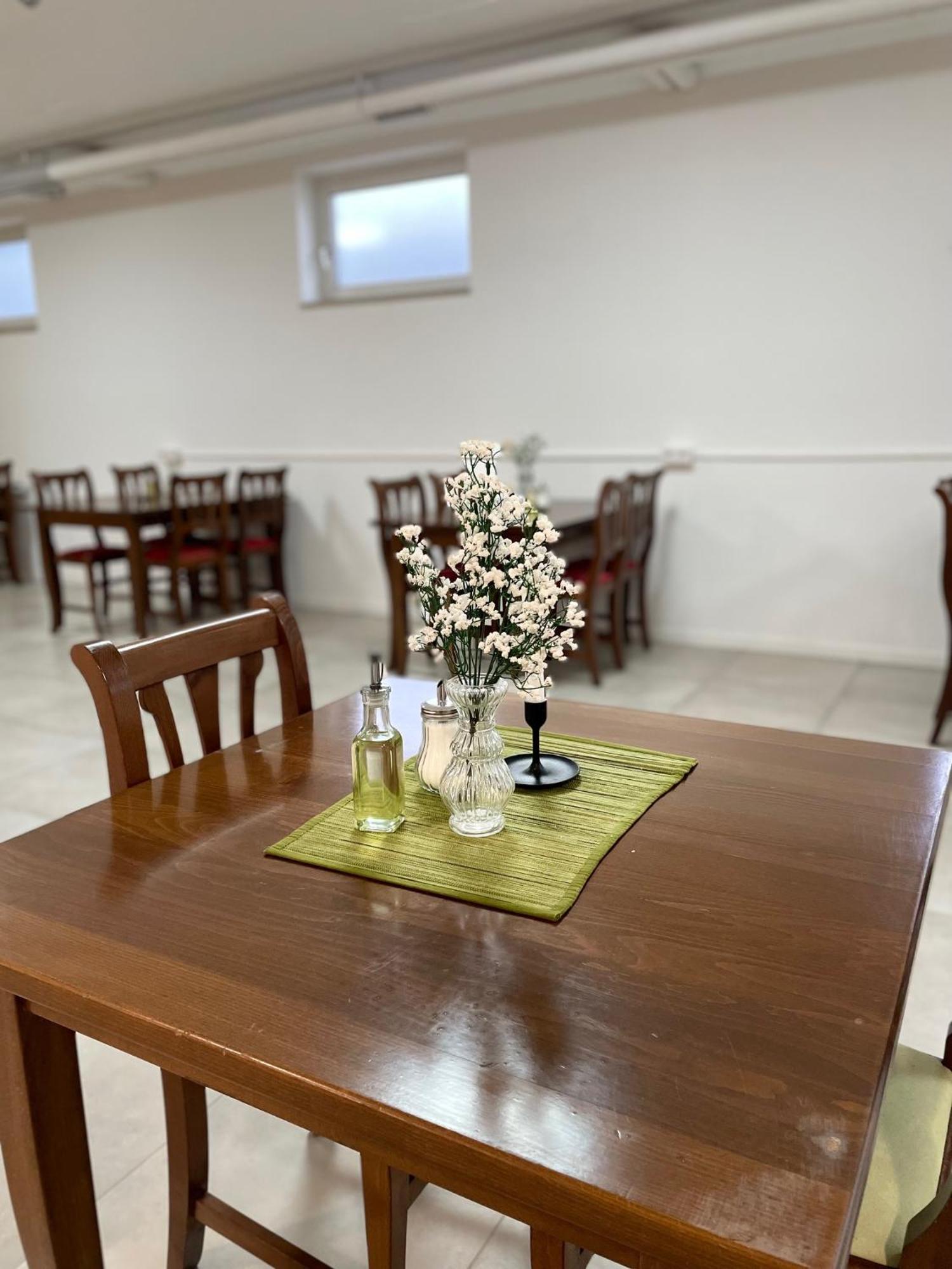 Gastpark Hotel Manching Buitenkant foto