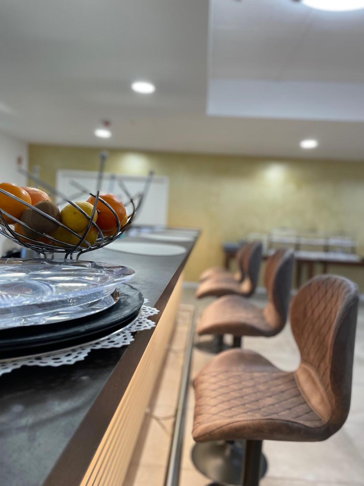 Gastpark Hotel Manching Buitenkant foto