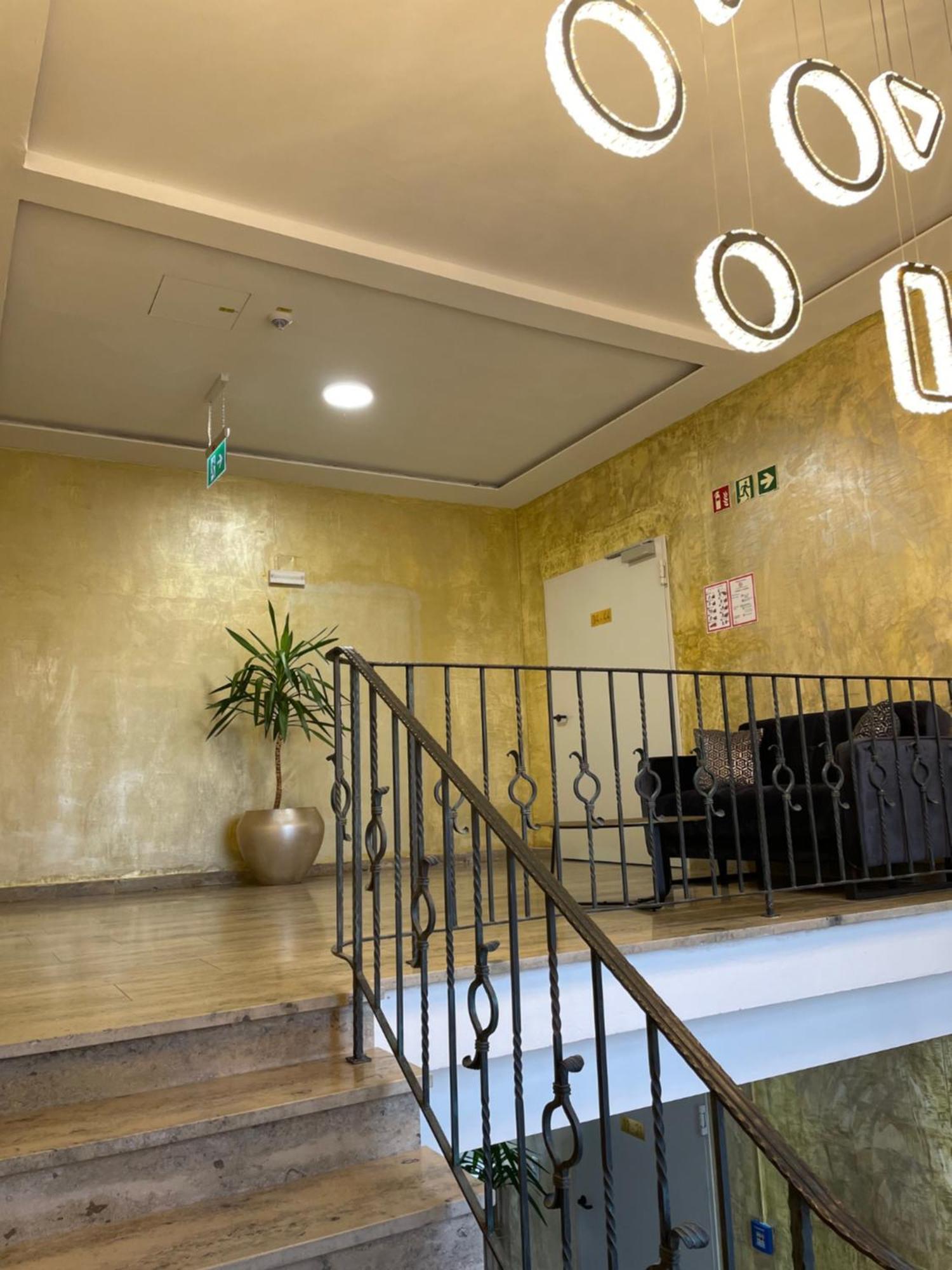 Gastpark Hotel Manching Buitenkant foto